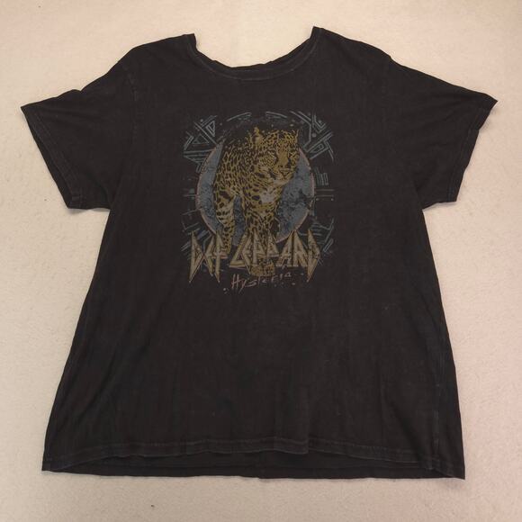 Def Leppard Band Graphic Short Sleeve Crew Neck Shirt Womens Size XL Black - Picture 2 of 9